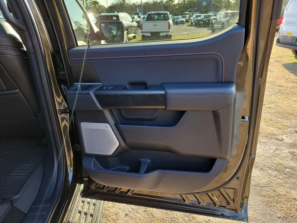 New 2025 Shelter Green Ford Raptor® image 31