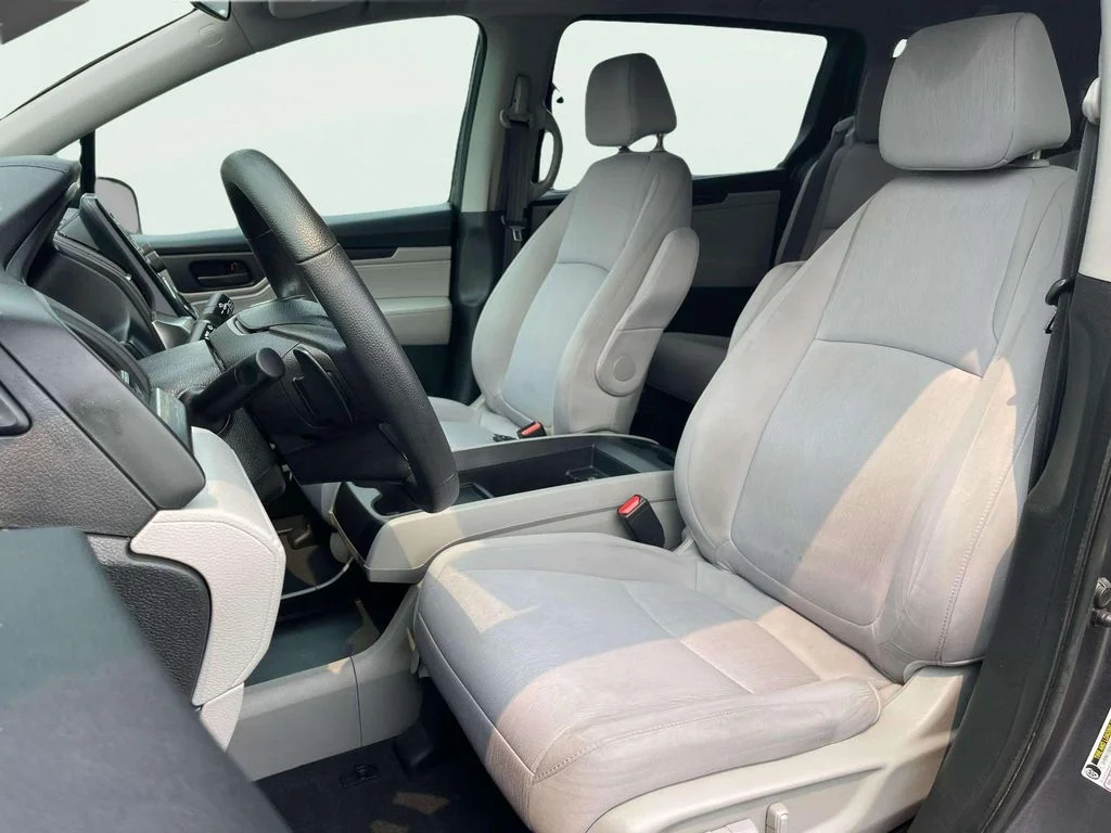 Used 2019 Modern Steel Metallic Honda LX image 22
