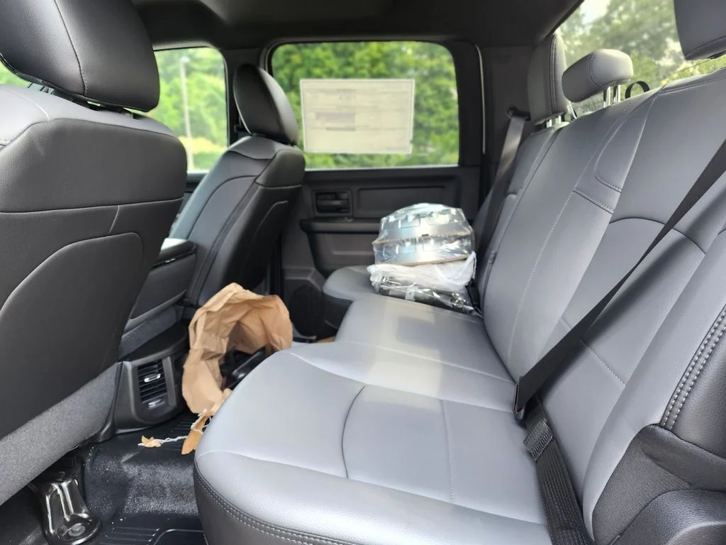 New 2026 Bright White Clearcoat RAM Tradesman image 15