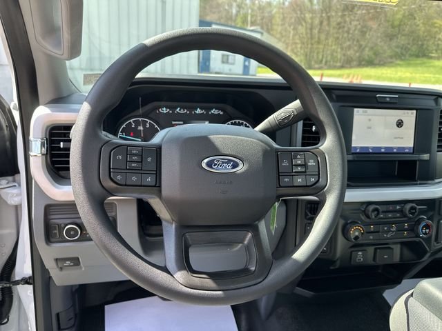 New 2026 Oxford White Ford F-250® XL image 13