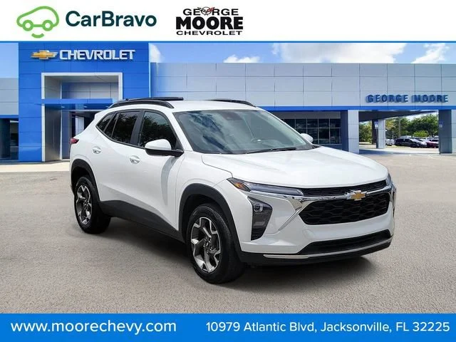 2025 Chevrolet Trax LT's photo