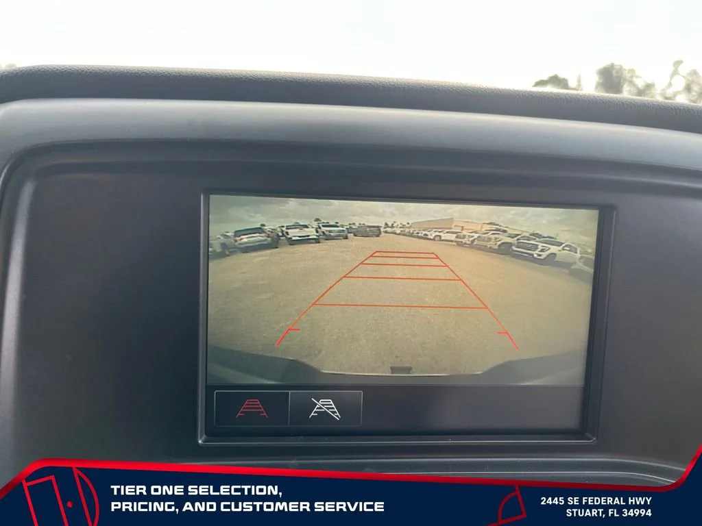 Used 2016 IRIDIUM METALLIC GMC 4WD Double Cab 144.2" image 23