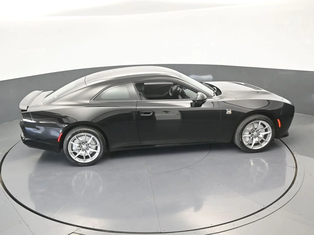 New 2026 Diamond Black Crystal Pearlcoat Dodge Scat Pack image 45