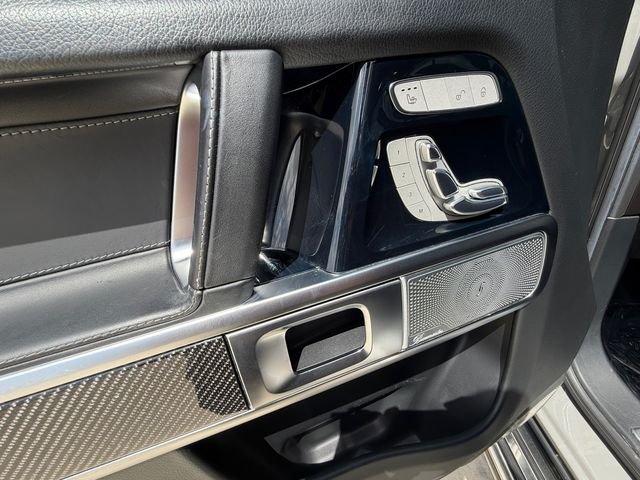 Used 2022 Gray Mercedes-Benz G 550 image 11