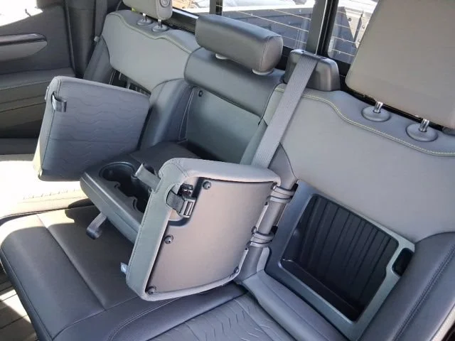 2026 Chevrolet Silverado 1500 ZR2 - Photo 22