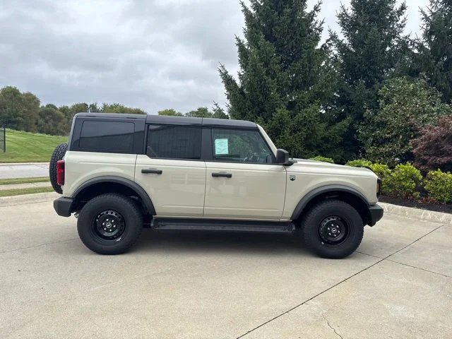 New 2026 Beige Ford Big Bend image 4