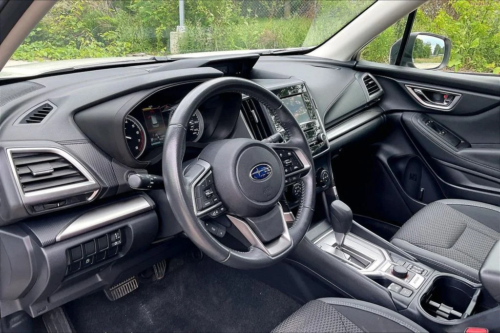 Used 2019 White Subaru Premium image 14