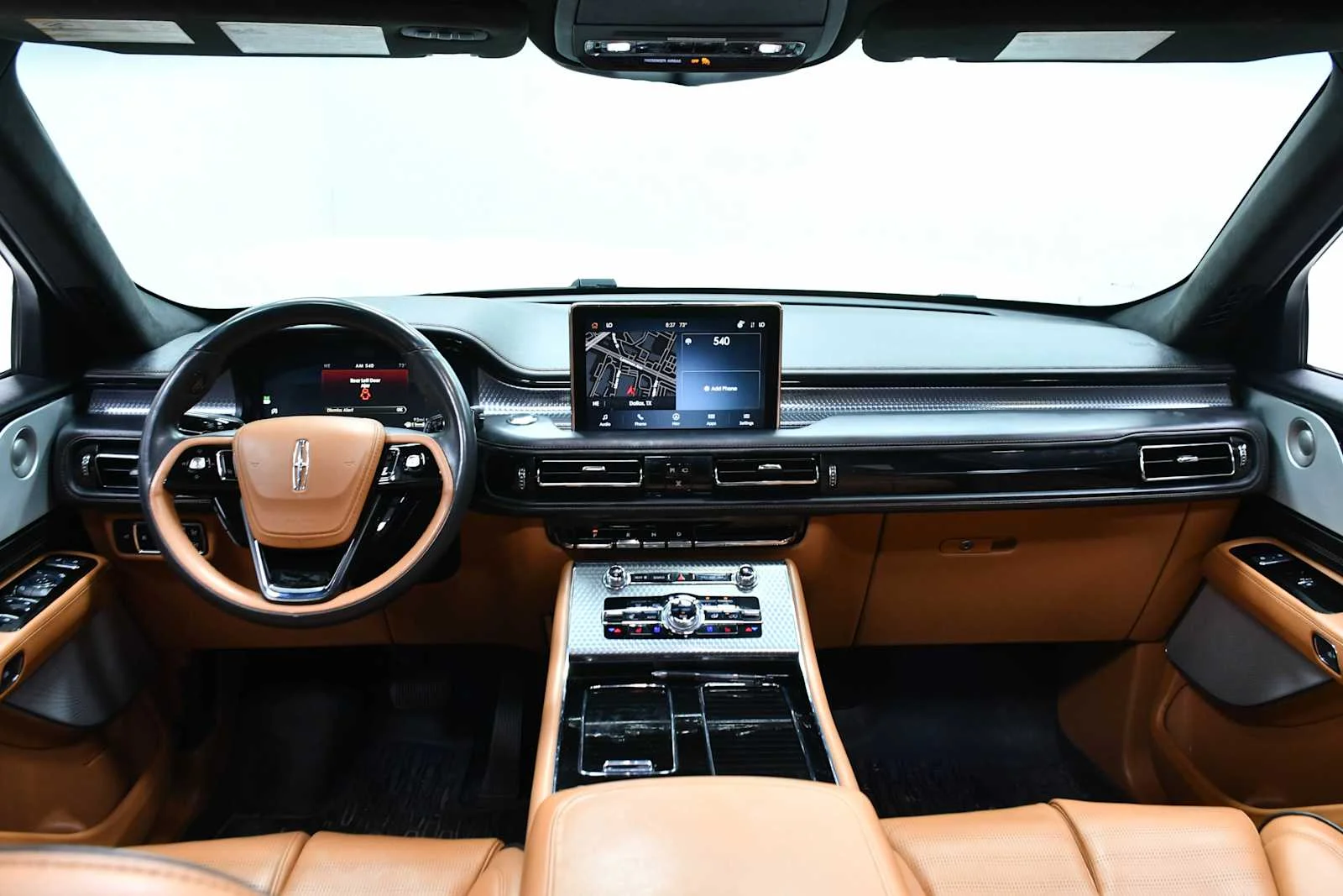 Used 2024 Pristine White Metallic Tri-Coat Lincoln Black Label image 17