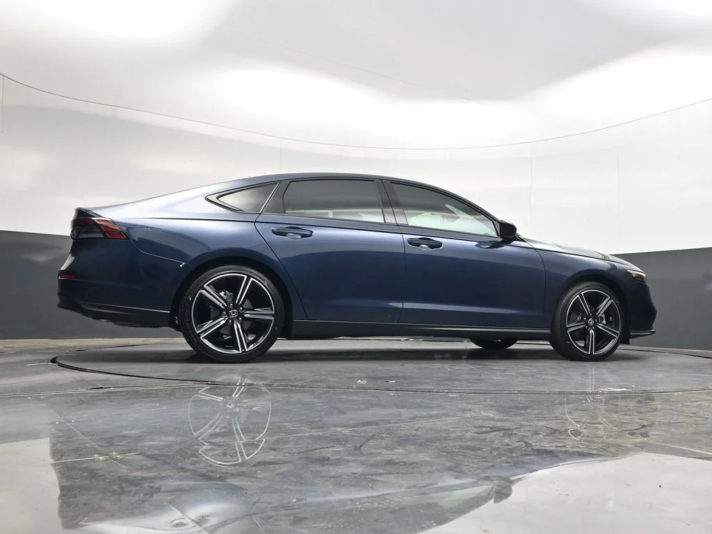New 2026 Canyon River Blue Metallic Honda SE image 34