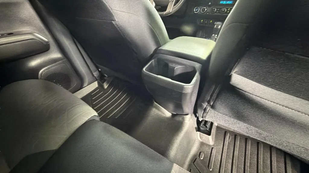 Used 2023  Toyota SR image 30