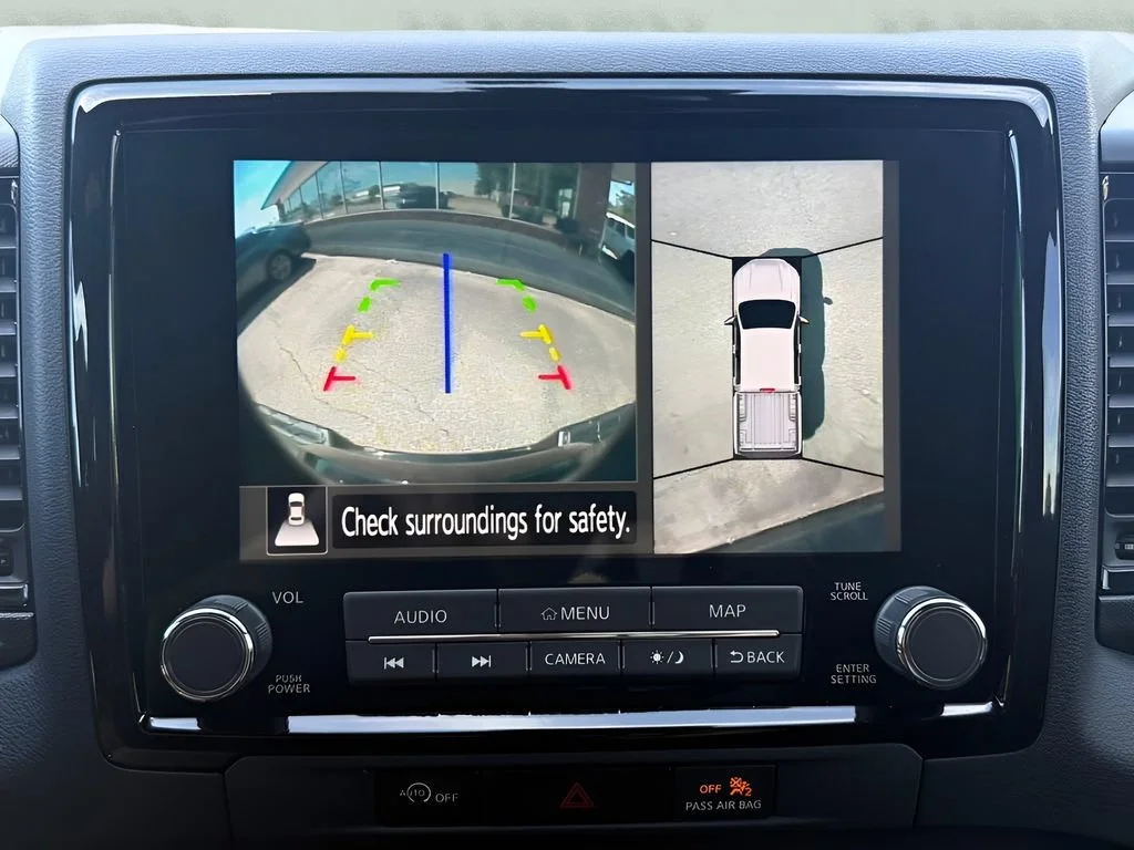 Used 2023  Nissan PRO-4X image 27