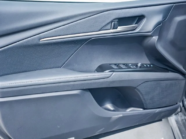 New 2026 Heavy Metal with Midnight Black Metallic roof Toyota XSE image 26