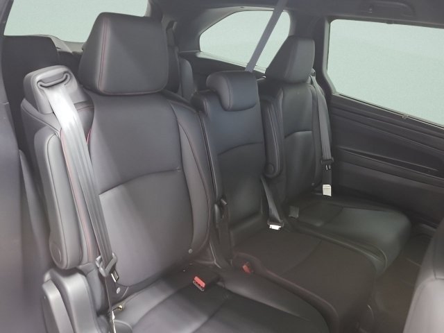 2025 Honda Odyssey Sport L - Photo 16