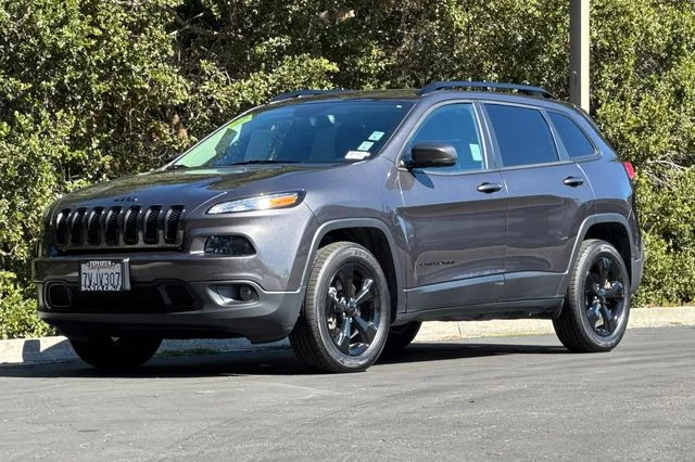 Used 2016 Gray Jeep High Altitude image 8