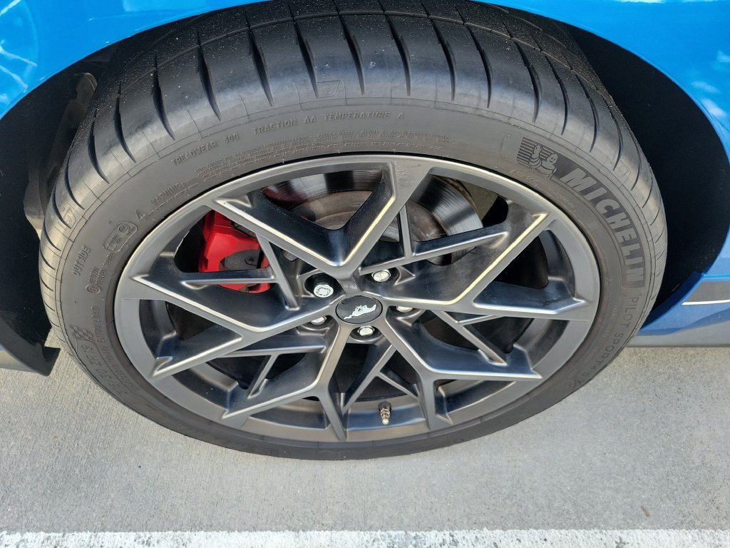 Used 2021 Blue Ford Mach 1 image 10