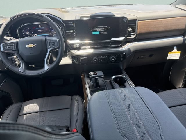 2026 Chevrolet Silverado 1500 High Country - Photo 17