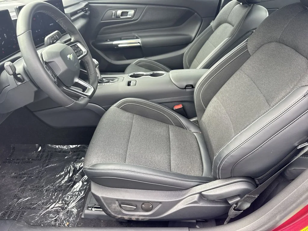New 2025 Molten Magenta Metallic Tri-coat Ford EcoBoost® Fastback image 9