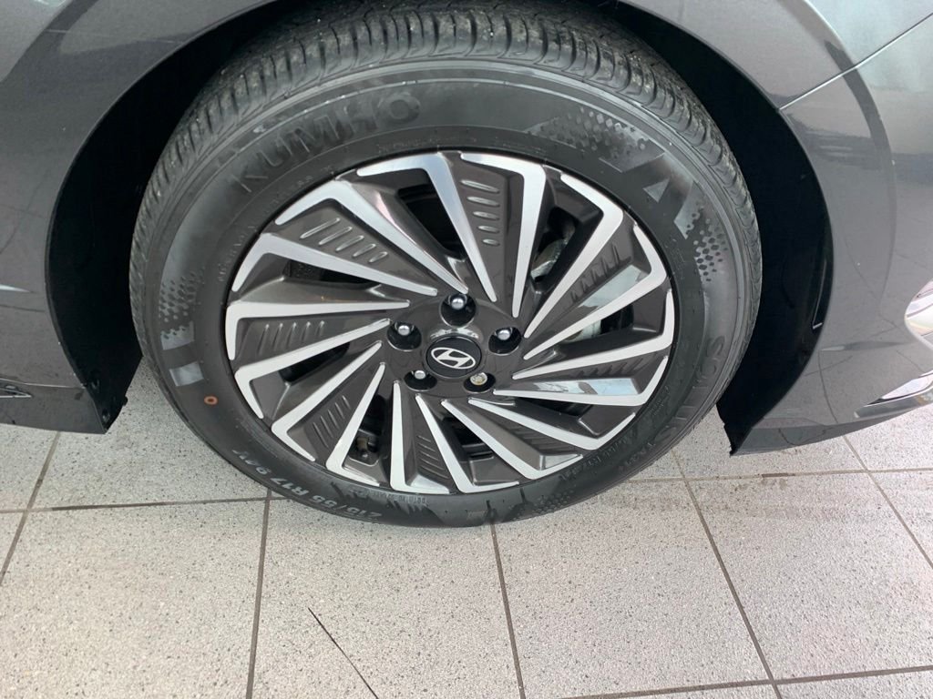 2024 Hyundai Sonata Hybrid SEL - Photo 23