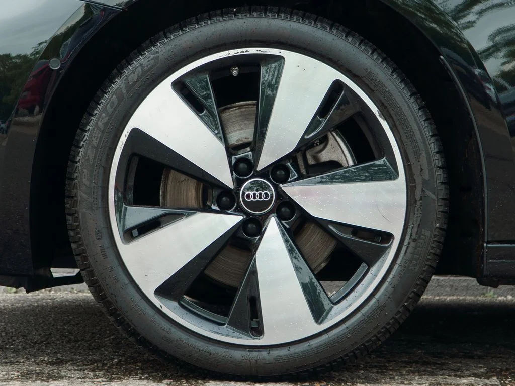 Used 2025 Black Audi  image 12