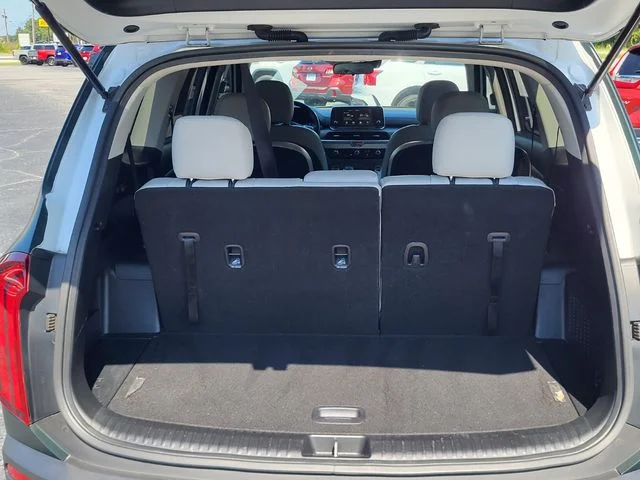 Used 2020 White Kia S image 4