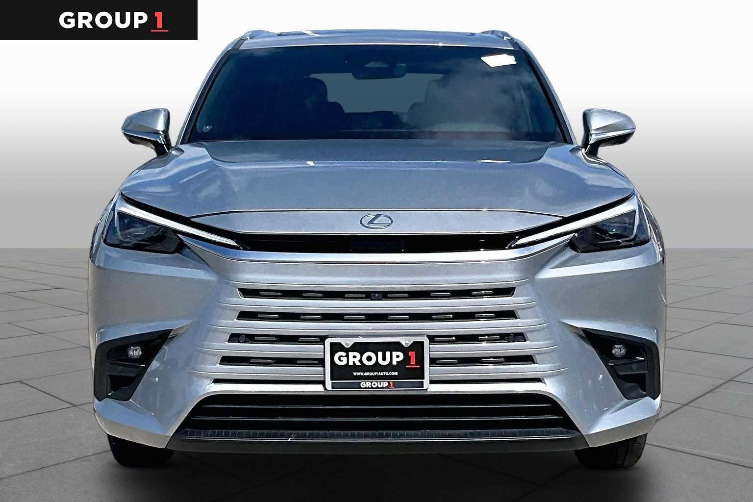 Certified Used 2025 CELESTIAL SILVER Lexus Premium image 4