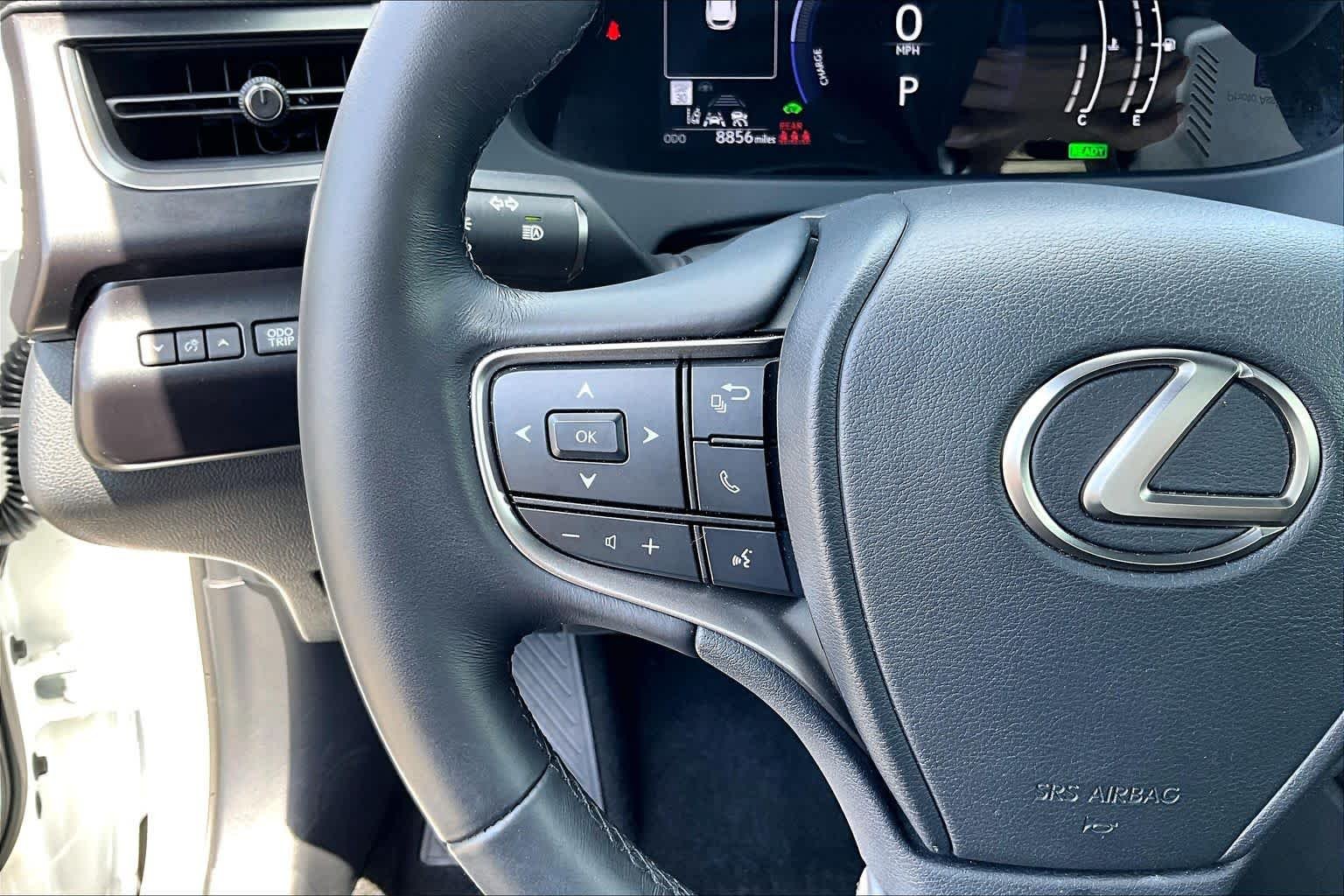 Certified Used 2025 Eminent White Pearl Lexus  image 22