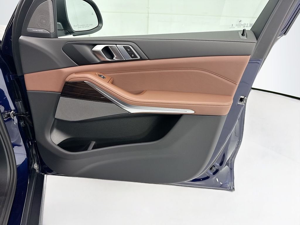 New 2026 Blue BMW xDrive50e image 24