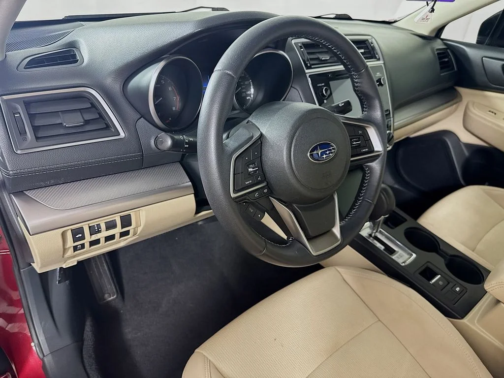 Used 2018 Red Subaru 2.5i image 9