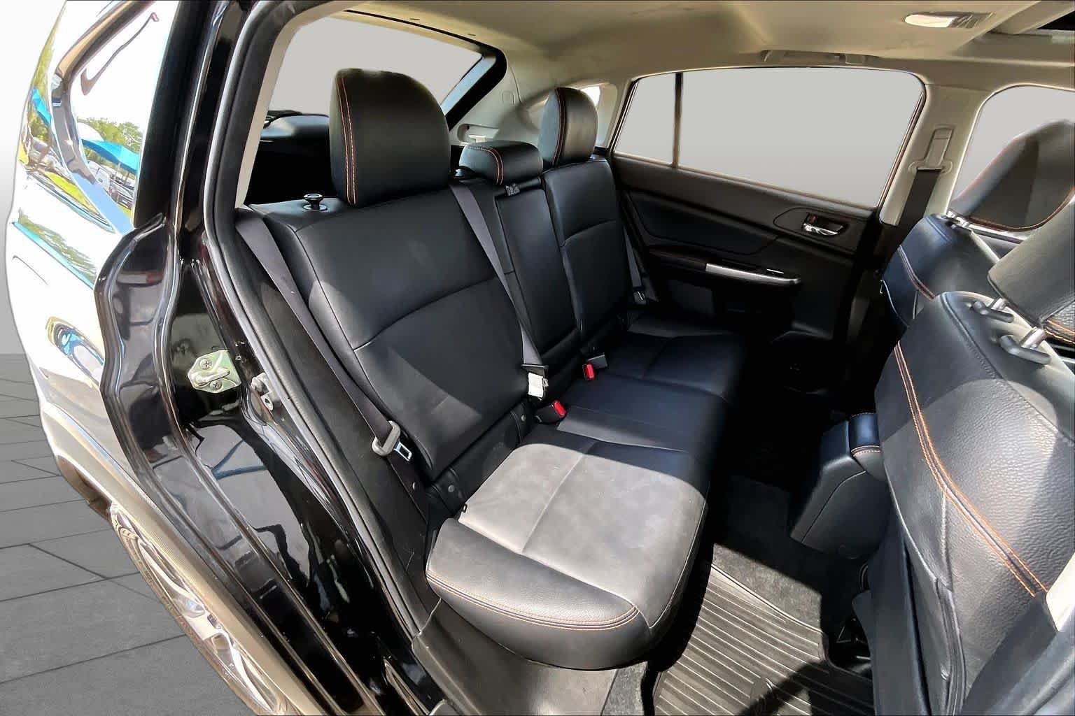 Used 2016 Crystal Black Silica Subaru  image 20