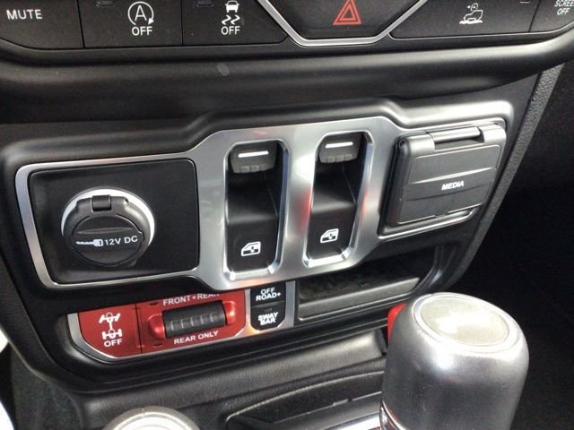 Used 2021 Sting Gray Clearcoat Jeep Rubicon image 15
