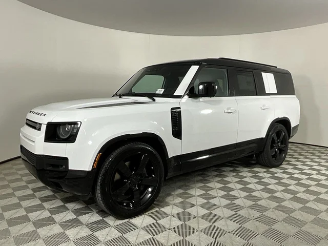 2026 Land Rover Defender 130 X-Dynamic SE