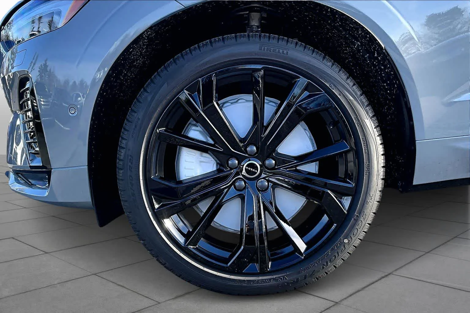 New 2026 Vapour Grey Volvo Ultra image 16