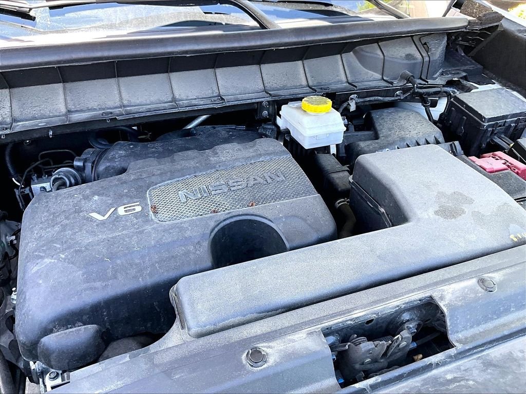 Certified Used 2023 White Nissan Platinum image 35