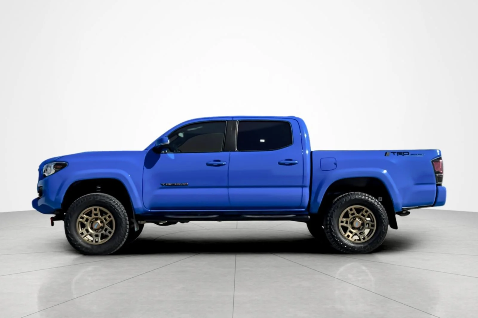 Certified Used 2021 VOO DOO BLUE Toyota TRD Sport image 2