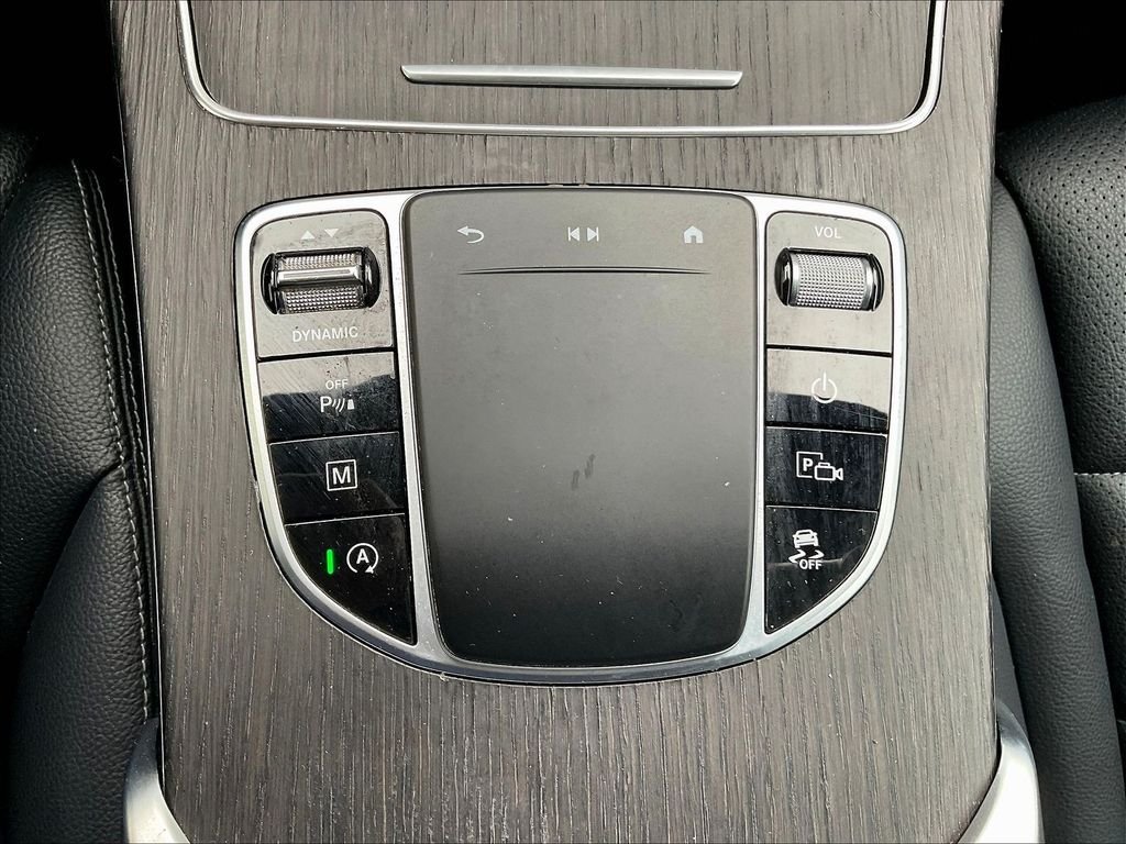 Used 2022 Black Mercedes-Benz GLC 300 image 16