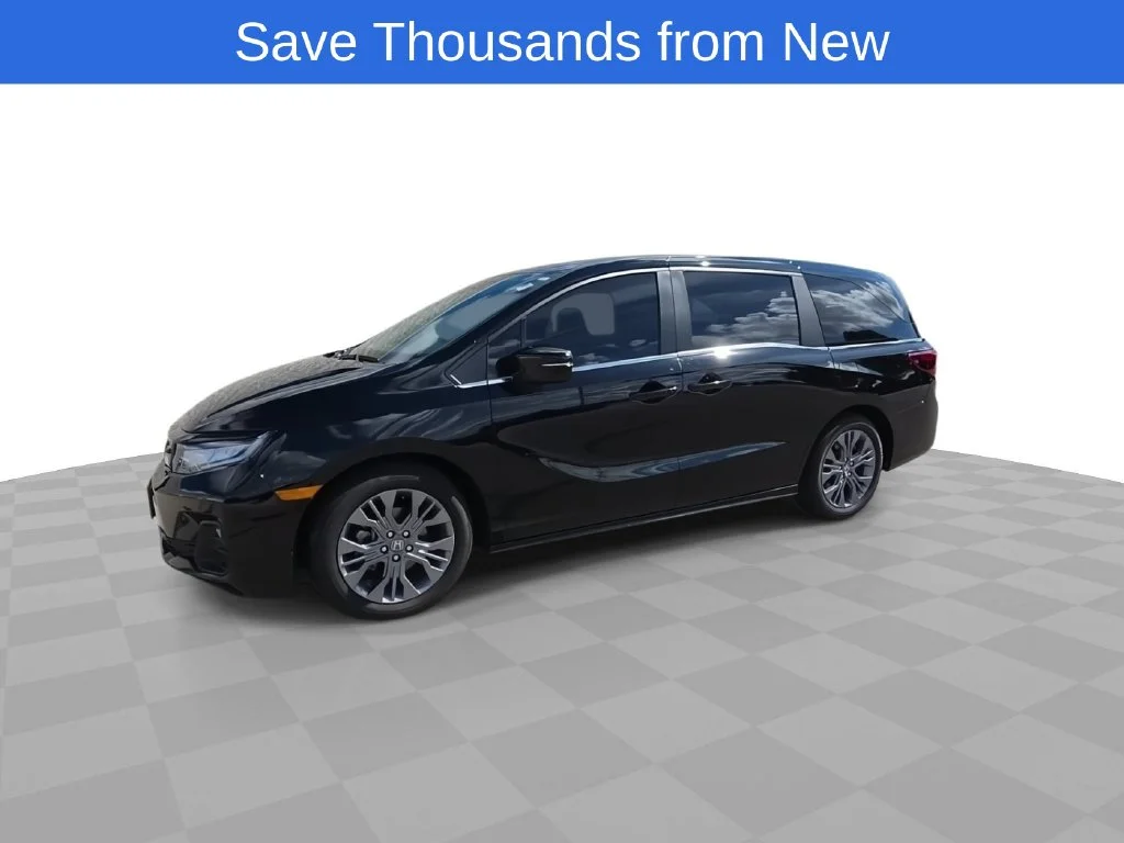 Used 2026  Honda Touring image 4