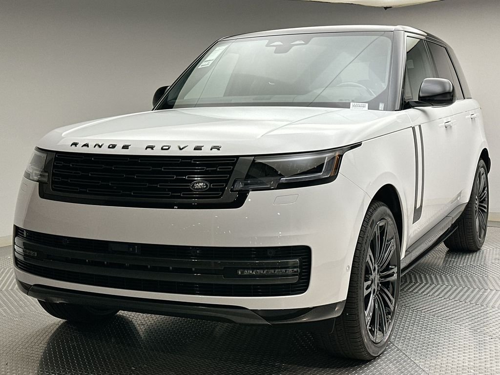 New 2026 Fuji White Land Rover SE image 1