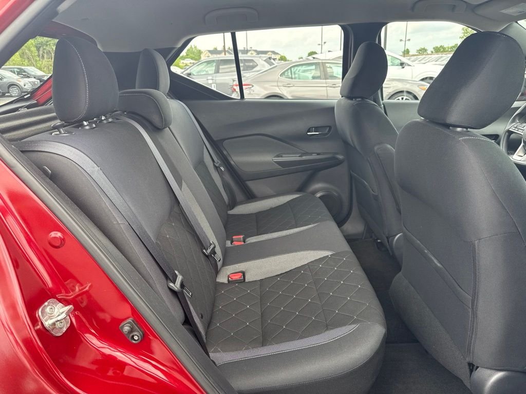 Used 2019 Red Nissan SV image 14