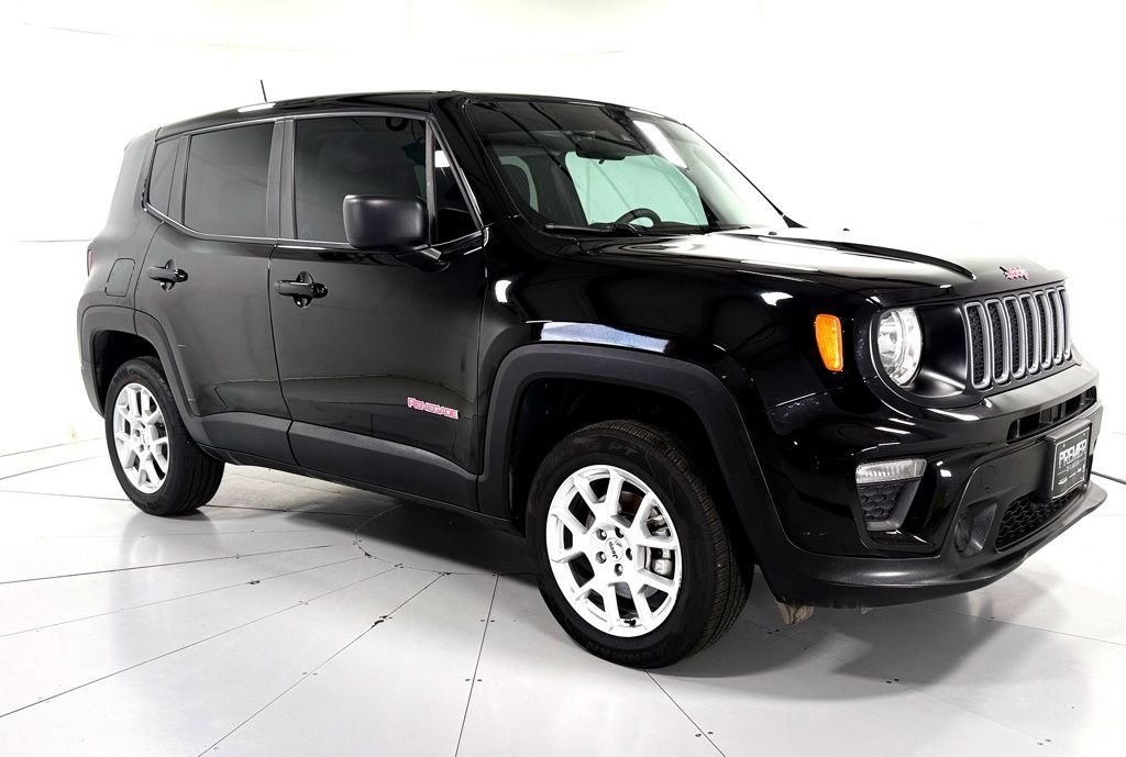 2023 Jeep Renegade Latitude 4x4's photo
