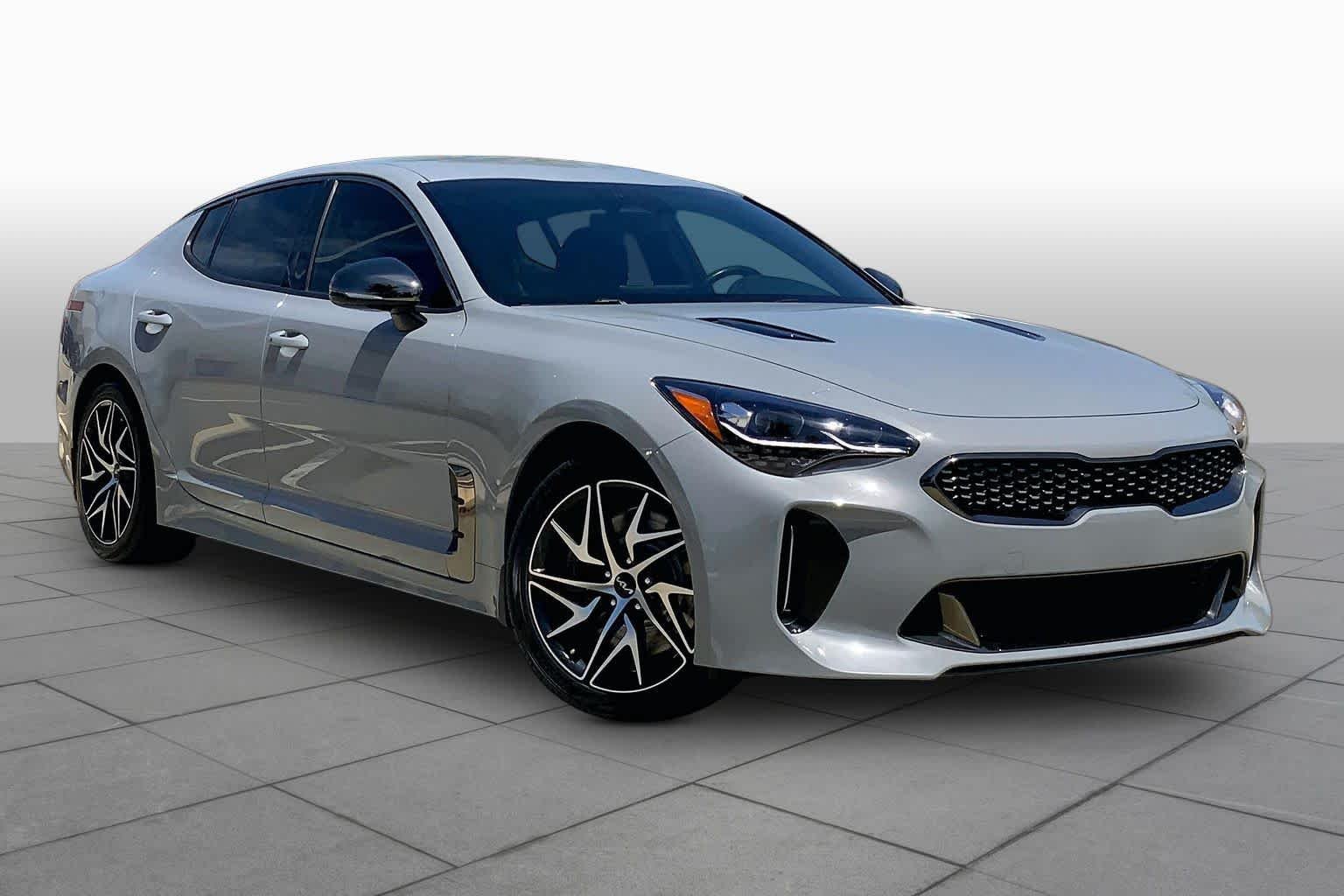 Used 2022 Ceramic Silver Kia GT-Line image 3