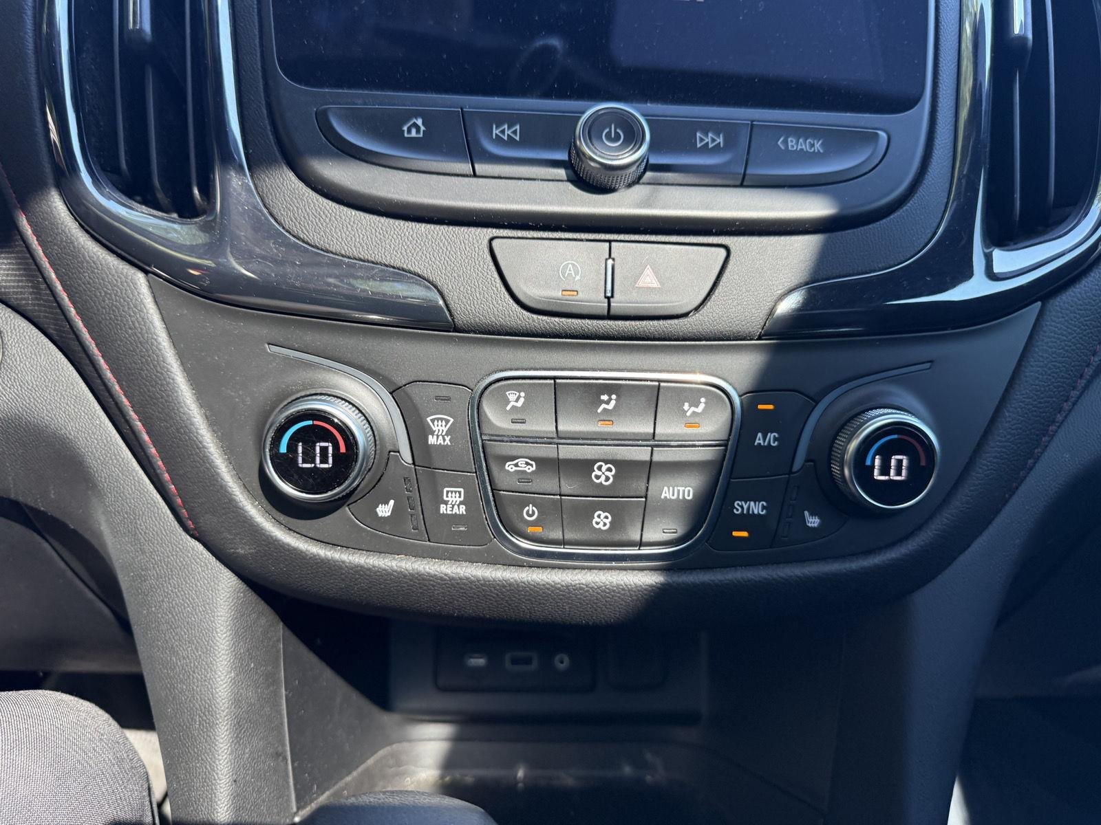 Used 2023 Summit White Chevrolet RS image 13