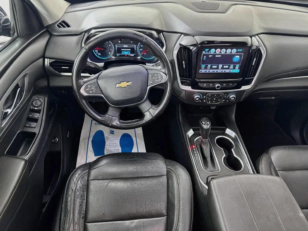 Used 2019 Mosaic Black Metallic Chevrolet 3LT image 29