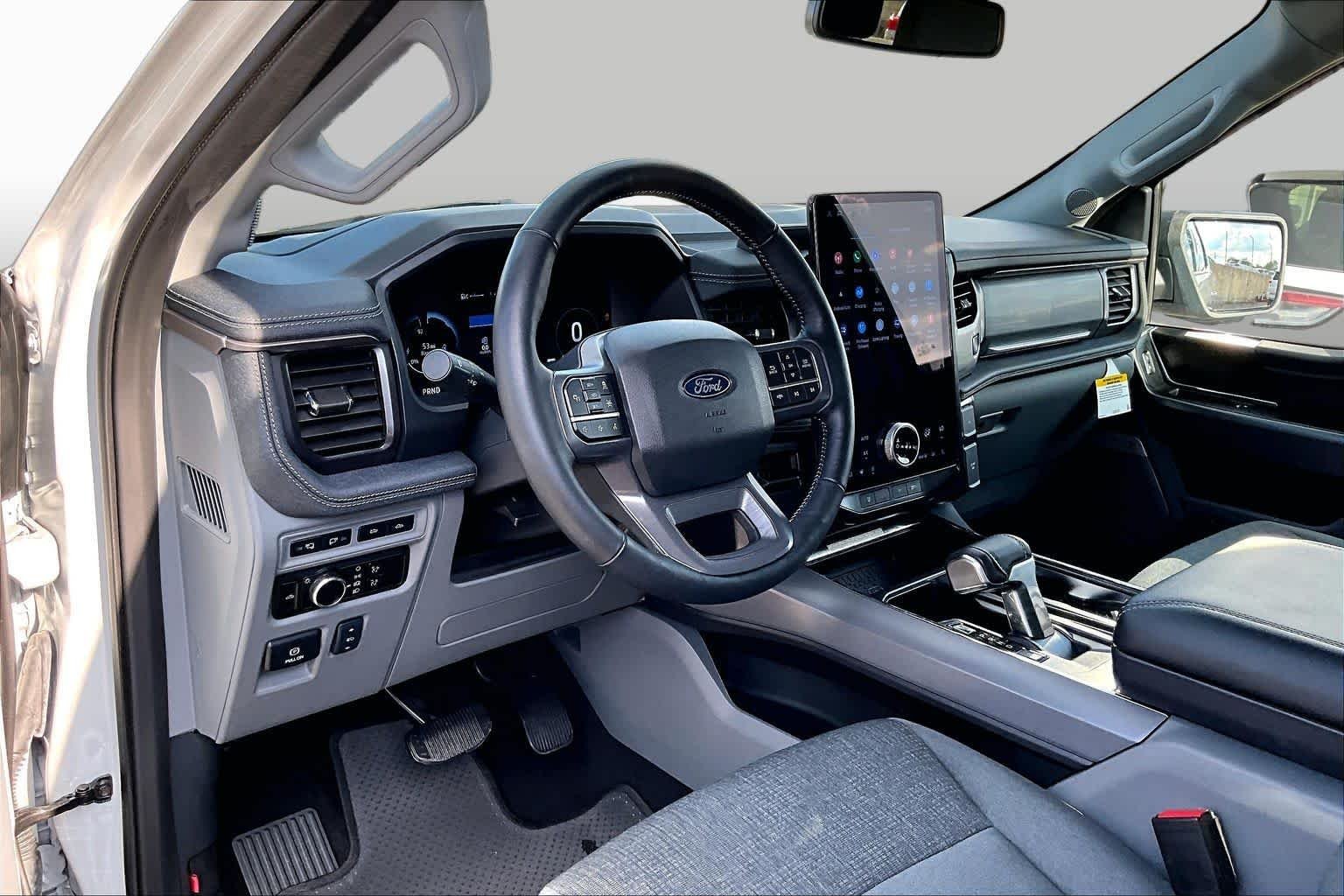 Used 2024 Avalanche Ford Flash image 17