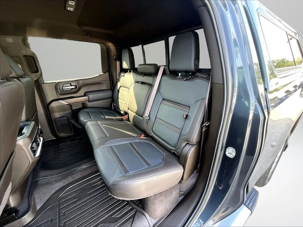 Used 2020 Blue GMC Denali image 28
