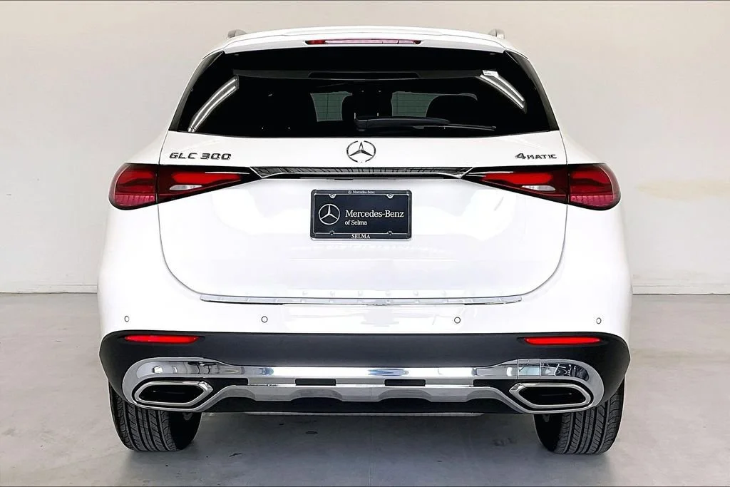 New 2026 Polar White Mercedes-Benz GLC 300 image 16