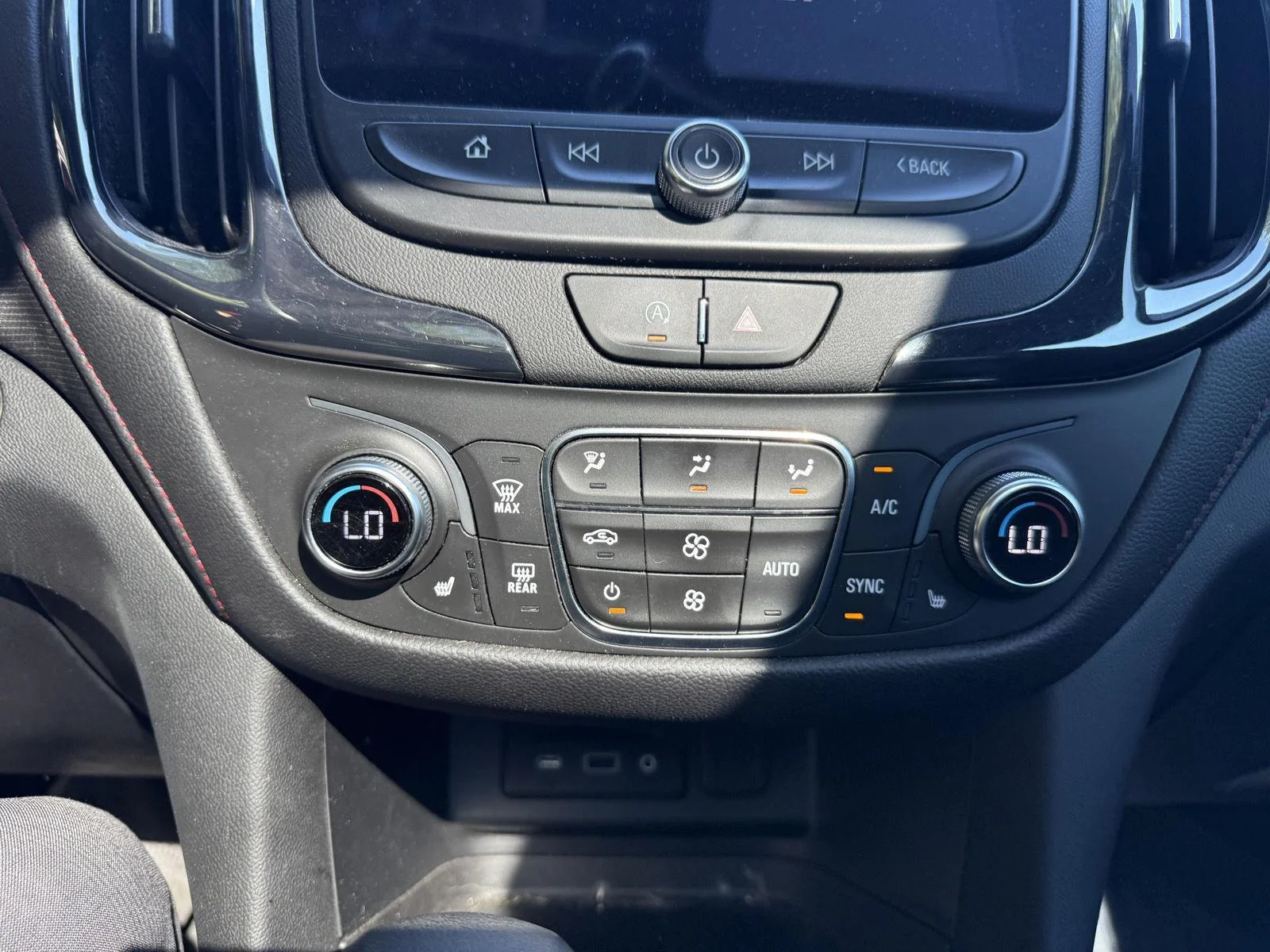 Used 2023 Summit White Chevrolet RS image 13
