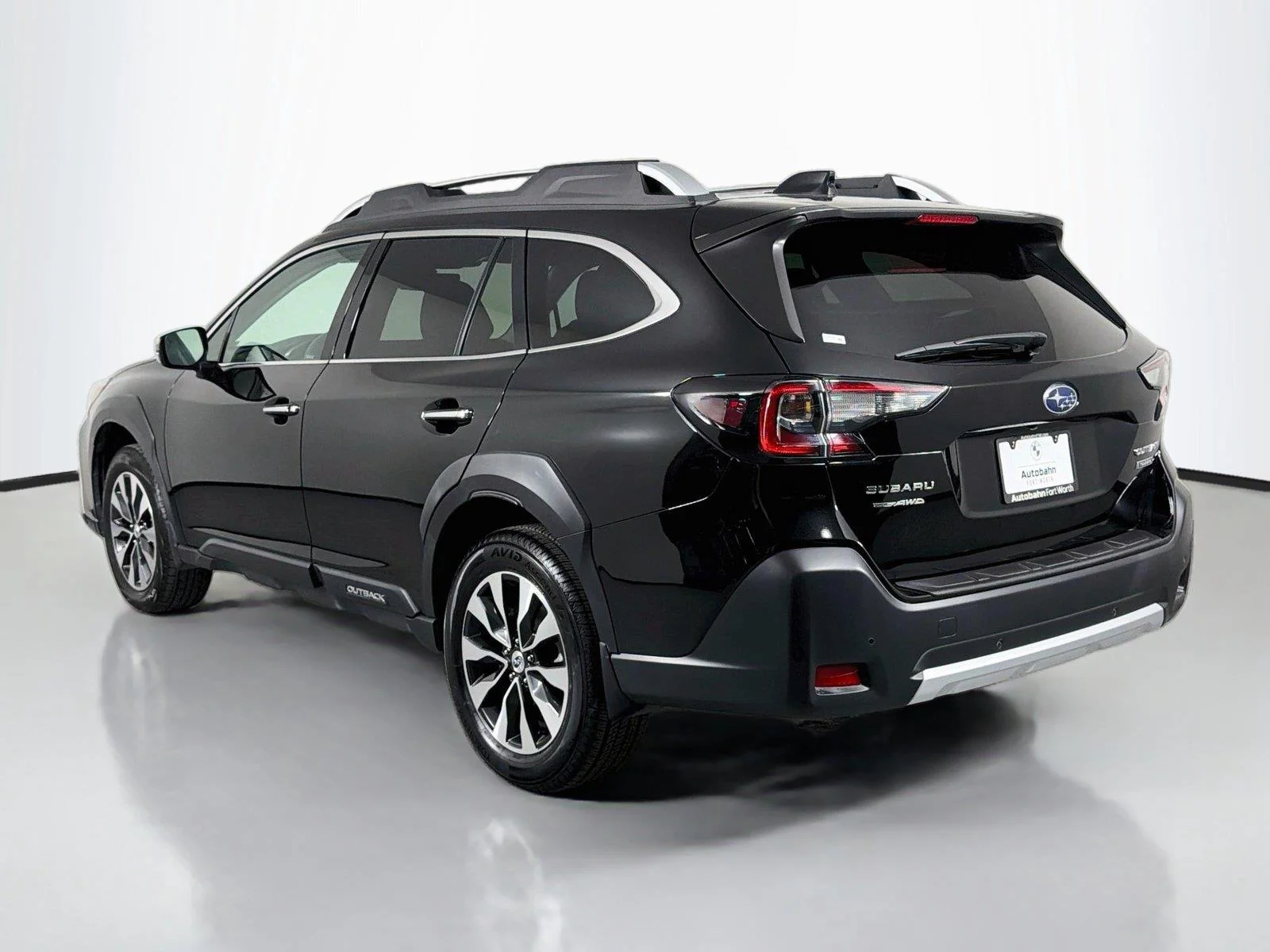 Used 2024 Crystal Black Silica Subaru Touring image 7