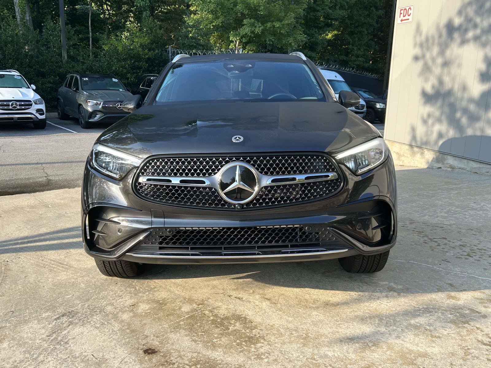 Certified Used 2025 Graphite Grey Metallic Mercedes-Benz GLC 350e 4MATIC® SUV image 3