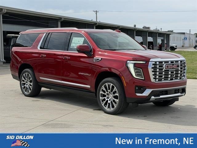 2026 GMC Yukon XL Denali - Photo 2