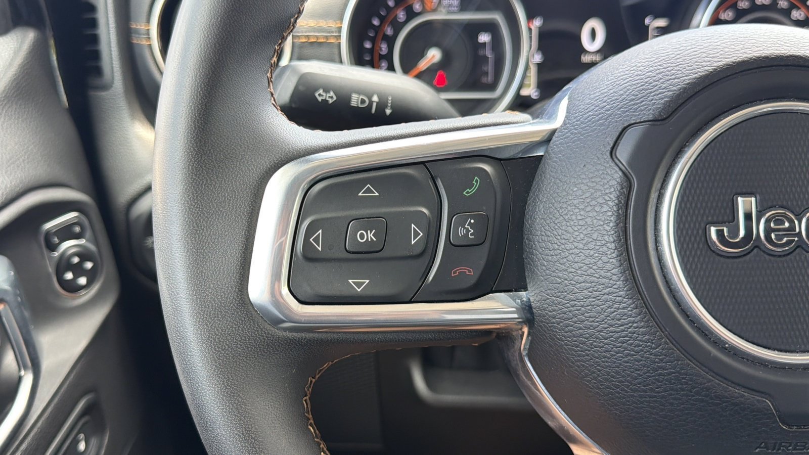 Used 2023 Black Clearcoat Jeep High Altitude image 26